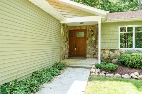 246 Golfview, Plainwell, MI 49080 photo 33