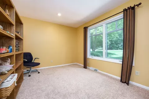 246 Golfview, Plainwell, MI 49080 photo 20