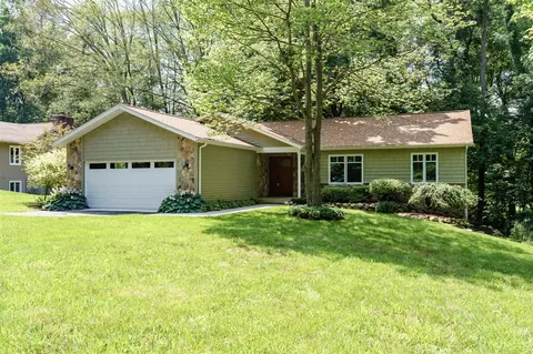 246 Golfview, Plainwell, MI 49080 photo 32