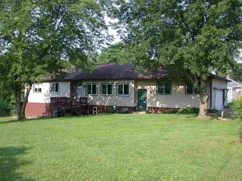 512 E Jefferson, Augusta, MI 49012 photo 1