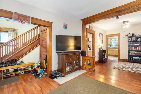 1216 Hickory, Lansing, MI 48912 photo 6