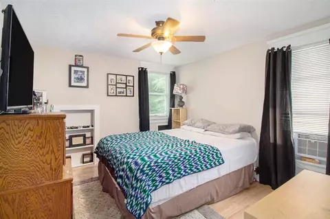 1216 Hickory, Lansing, MI 48912 photo 13