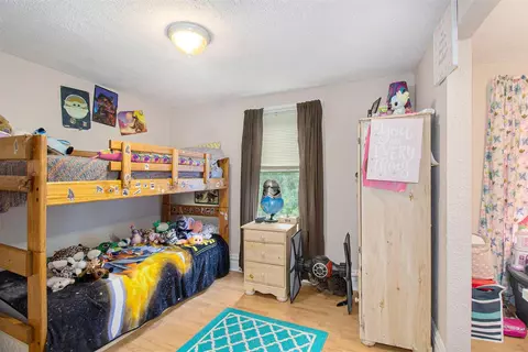 1216 Hickory, Lansing, MI 48912 photo 11