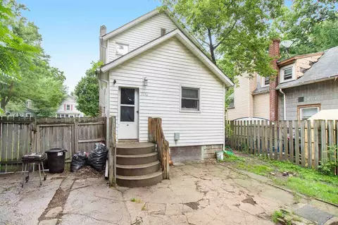 1216 Hickory, Lansing, MI 48912 photo 16