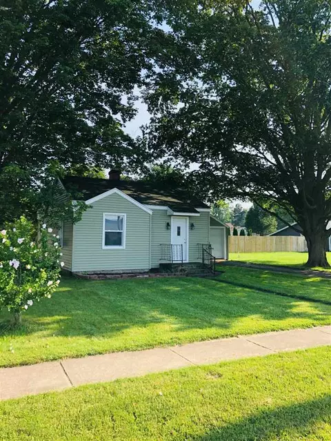 196 E Lyons, Schoolcraft, MI 49087 photo 3