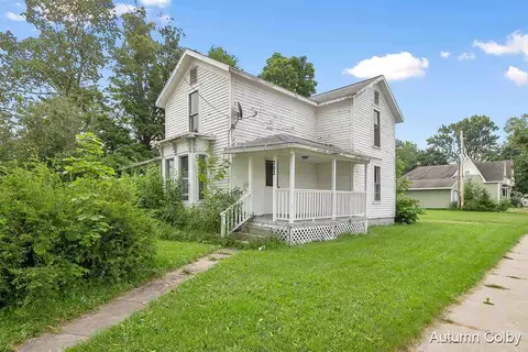 202 E Main, Carson City, MI 48811 photo 2