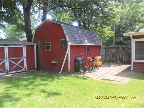 110 Second, Dowagiac, MI 49047 photo 21