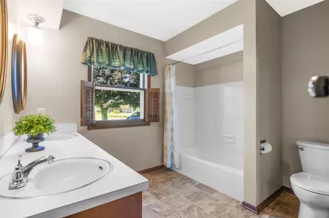 1775 Broadview, Jenison, MI 49428 photo 19