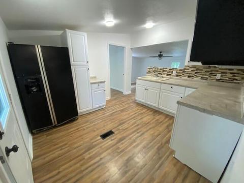 310 Harmony, Plainwell, MI 49080 photo 8