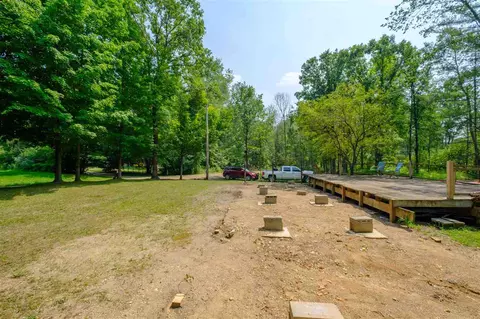 305 N Vickeryville, Stanton, MI 48888 photo 5