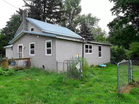 8940 Gurd, Dowling, MI 49050 photo 2