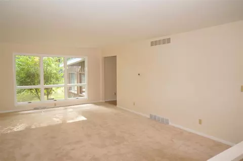 5891 Bibon, Jackson, MI 49201 photo 3