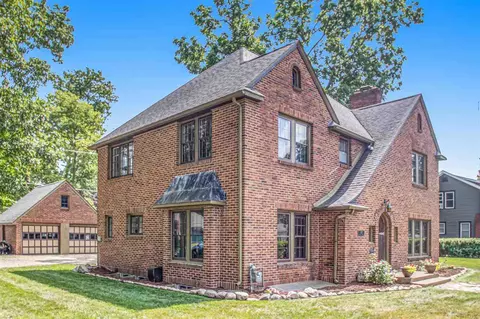 623 Elm, Three Rivers, MI 49093 photo 1