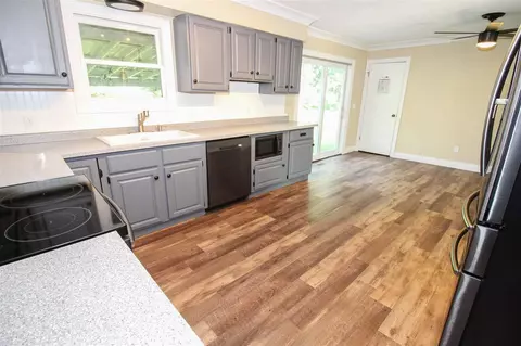 58498 E Greenfield, Three Rivers, MI 49093 photo 10