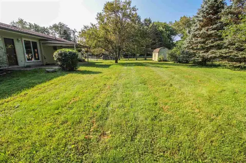 58498 E Greenfield, Three Rivers, MI 49093 photo 7