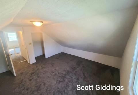 2029 E Rdg, Mcbride, MI 48852 photo 12