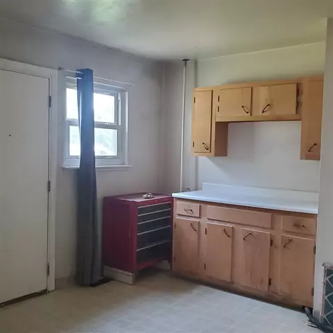129 E Southfield Dr, Jackson, MI 49203 photo 7