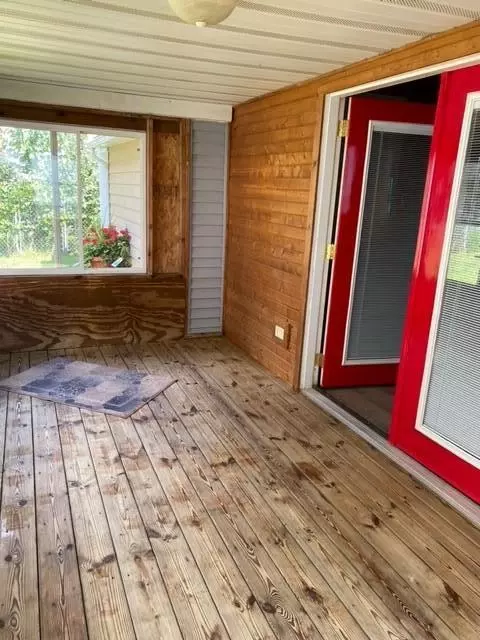 204 Thorpe, Jackson, MI 49203 photo 4
