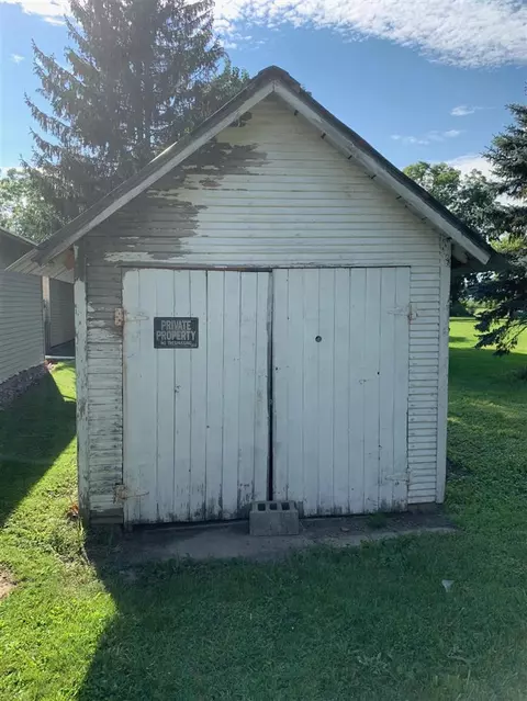 204 First, Sunfield, MI 48890 photo 52