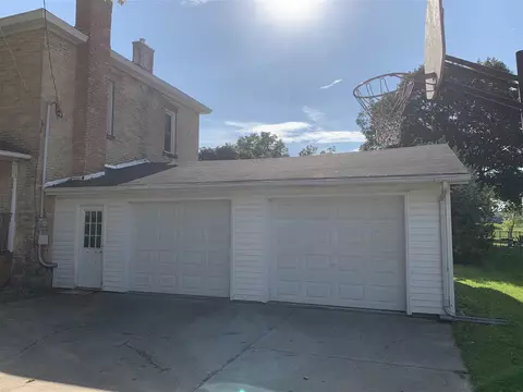 204 First, Sunfield, MI 48890 photo 47