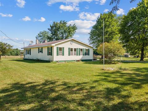 4017 E Pakes Rd, Stanton, MI 48888 photo 8