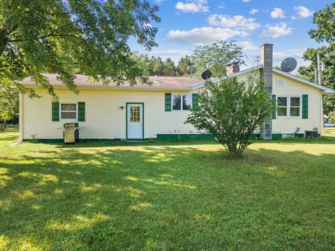 4017 E Pakes Rd, Stanton, MI 48888 photo 5
