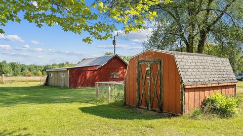 4017 E Pakes Rd, Stanton, MI 48888 photo 14