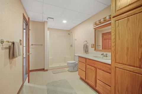 8250 Case, Brooklyn, MI 49230 photo 34