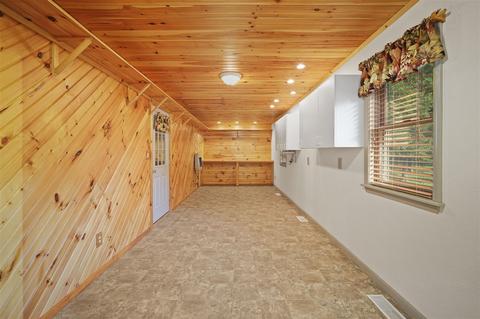 8250 Case, Brooklyn, MI 49230 photo 38
