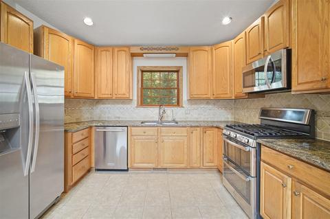 8250 Case, Brooklyn, MI 49230 photo 13