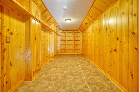 8250 Case, Brooklyn, MI 49230 photo 39