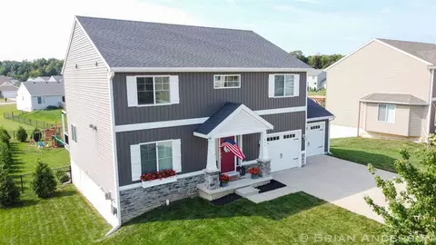 308 Eagle, Caledonia, MI 49316 photo 5
