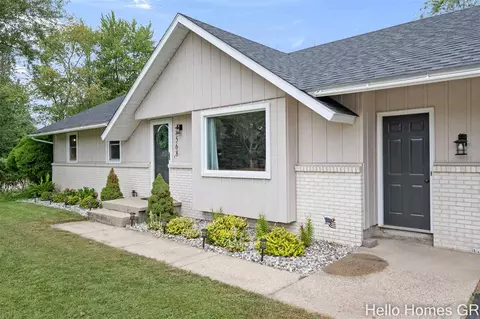 8568 Meadowbrook, Jenison, MI 49428 photo 2