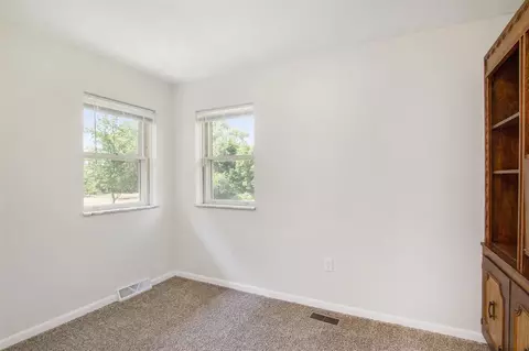 4520 Ann Arbor, Jackson, MI 49202 photo 17