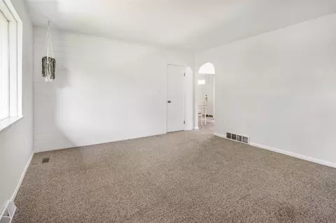 4520 Ann Arbor, Jackson, MI 49202 photo 13