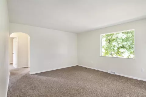 4520 Ann Arbor, Jackson, MI 49202 photo 12
