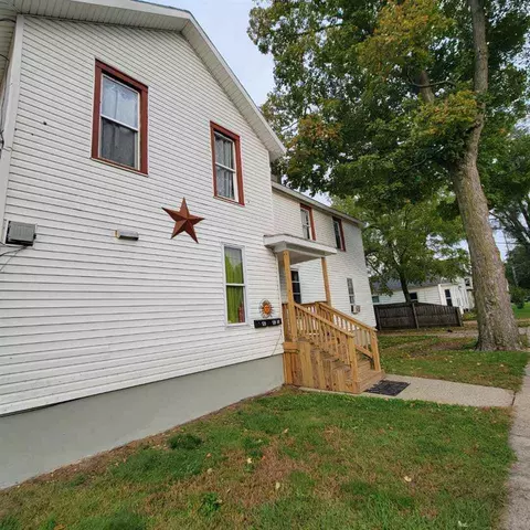 129 Washington, Bronson, MI 49028 photo 3