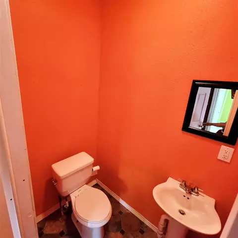 129 Washington, Bronson, MI 49028 photo 9