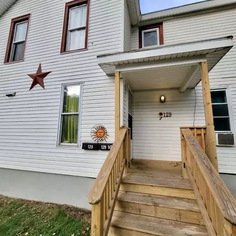 129 Washington, Bronson, MI 49028 photo 2