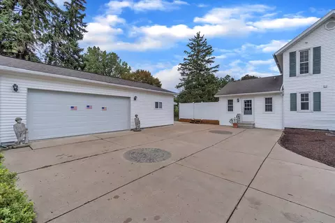 802 Edgewood, Jackson, MI 49202 photo 10
