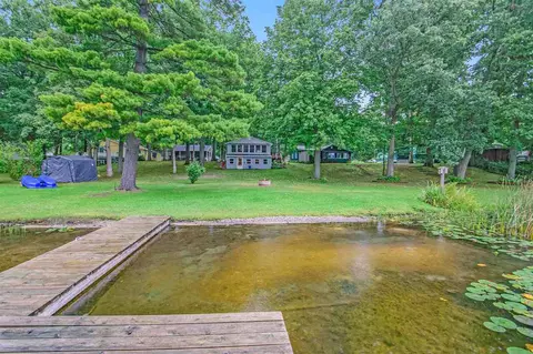 908 Woodruff, Stanton, MI 48888 photo 4