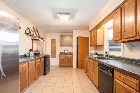 2198 W 16th, Baldwin, MI 49304 photo 7