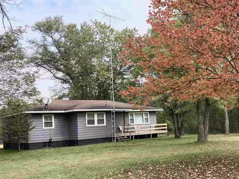 2198 W 16th, Baldwin, MI 49304 photo 2