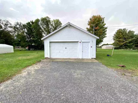 166 E Corey, Bronson, MI 49028 photo 16