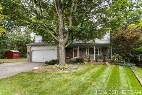 710 Mccabe, Ada, MI 49301 photo 33