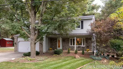 710 Mccabe, Ada, MI 49301 photo 43