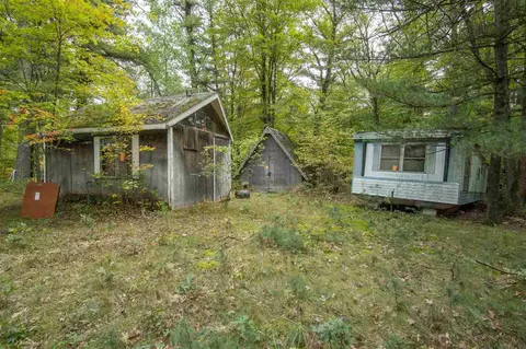 2970 Fawn, White Cloud, MI 49349 photo 11
