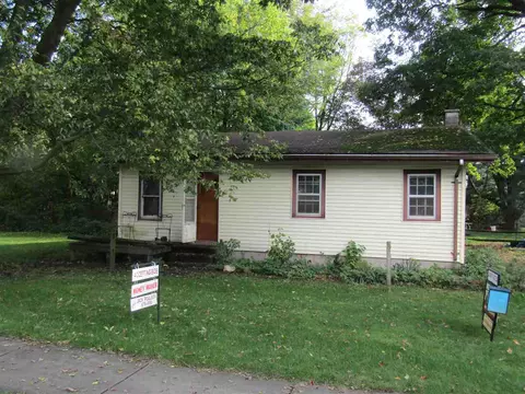 650 E Cass, Schoolcraft, MI 49087 photo 1