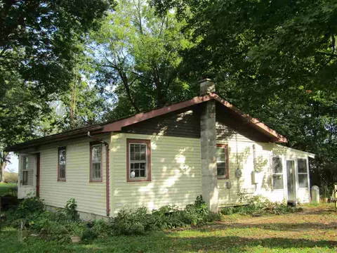 650 E Cass, Schoolcraft, MI 49087 photo 6