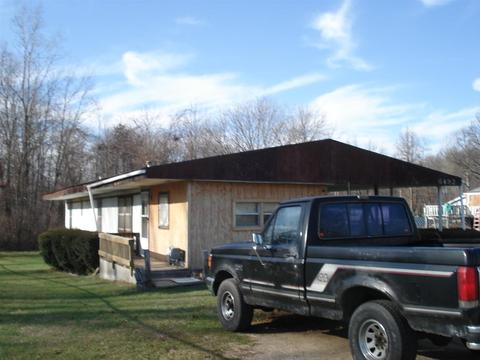 6492 Laredo Dr, Jackson, MI 49201 photo 2